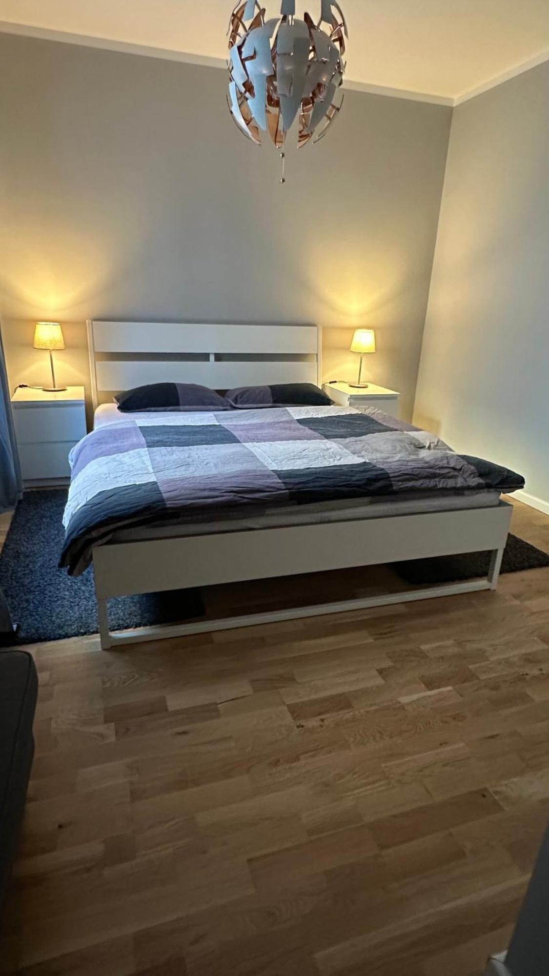 Traumhafte Wohnung Mitten In Charlottenburg Berlim Exterior foto