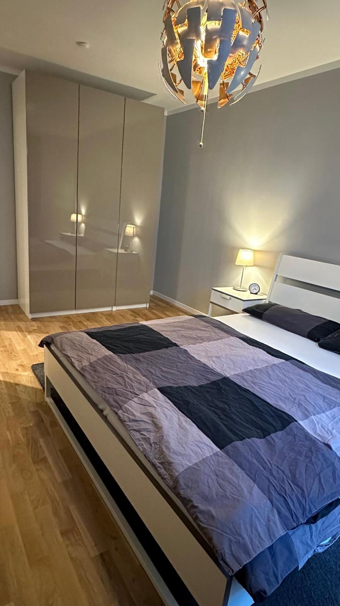 Traumhafte Wohnung Mitten In Charlottenburg Berlim Exterior foto