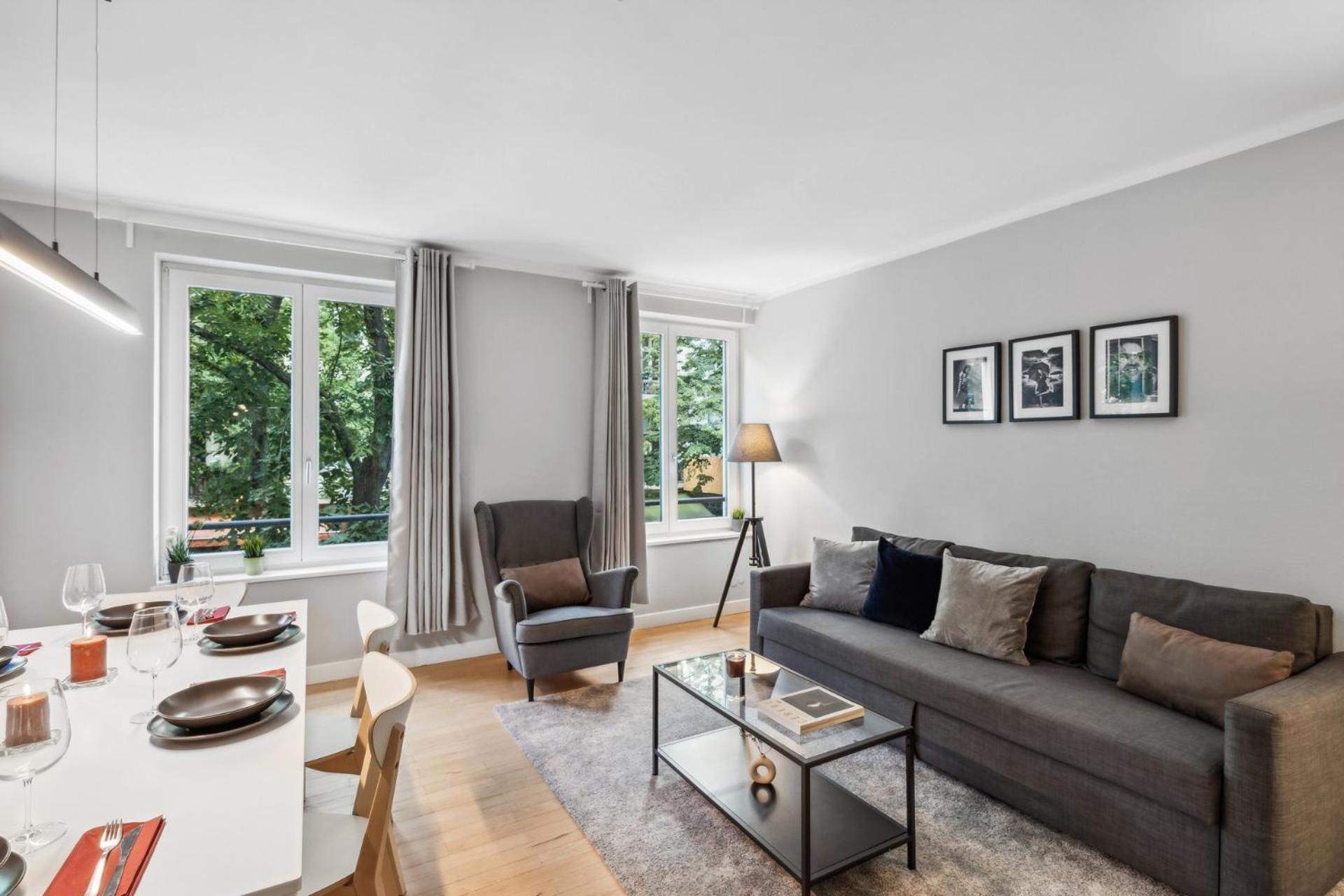 Traumhafte Wohnung Mitten In Charlottenburg Berlim Exterior foto