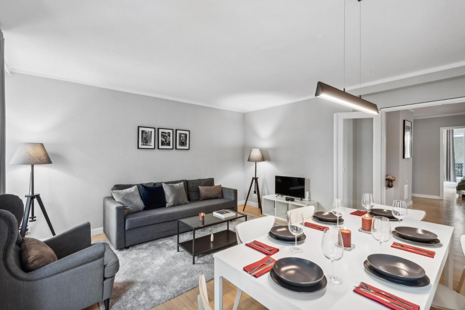 Traumhafte Wohnung Mitten In Charlottenburg Berlim Exterior foto